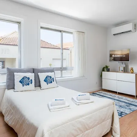 Host Wise - Comfy Sunny Flat - Prime Location * Oporto